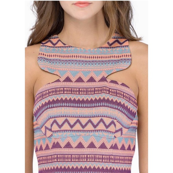 Printed Dress - Picture 4 of 5